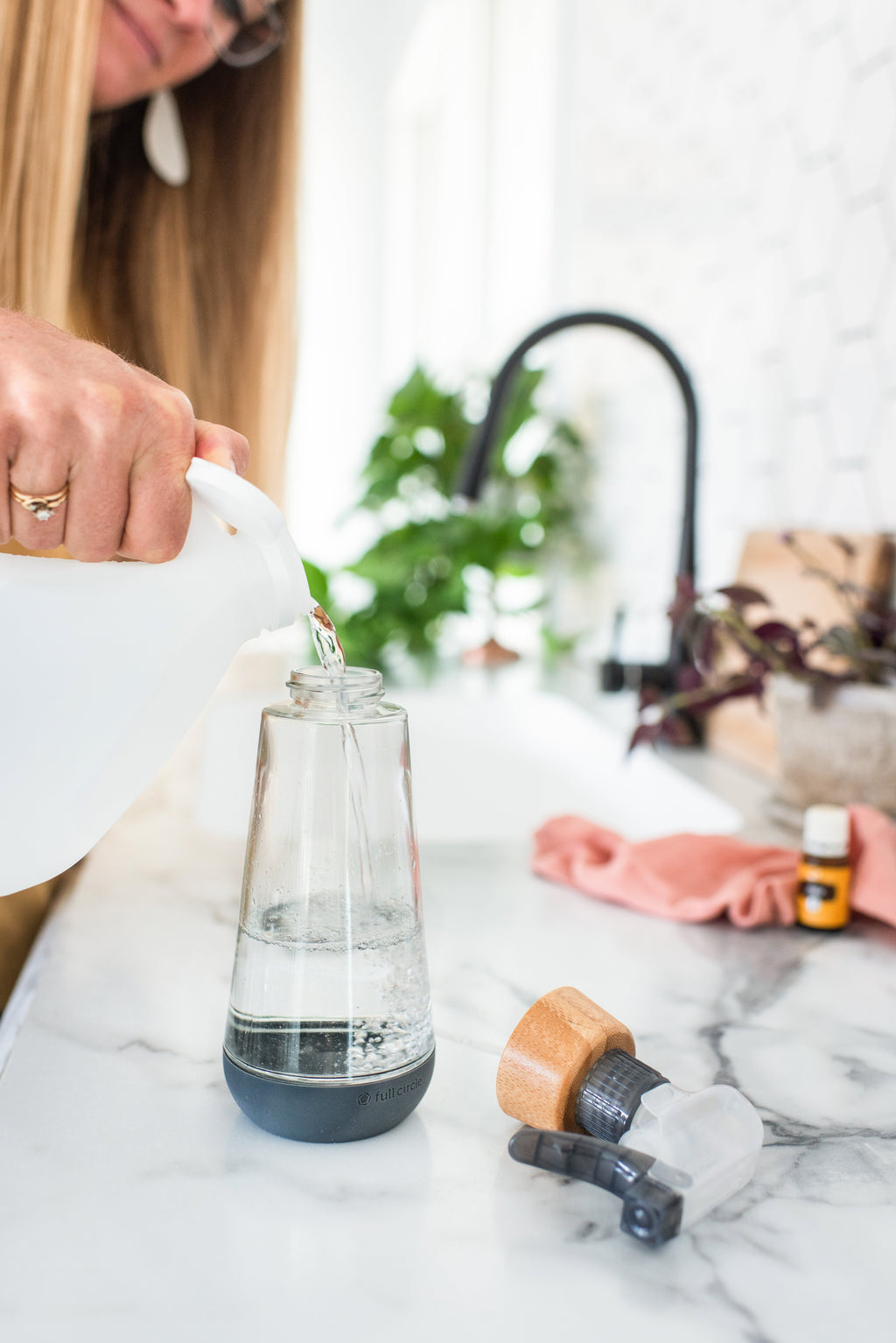 The Refill-Ready Glass Spray Bottle